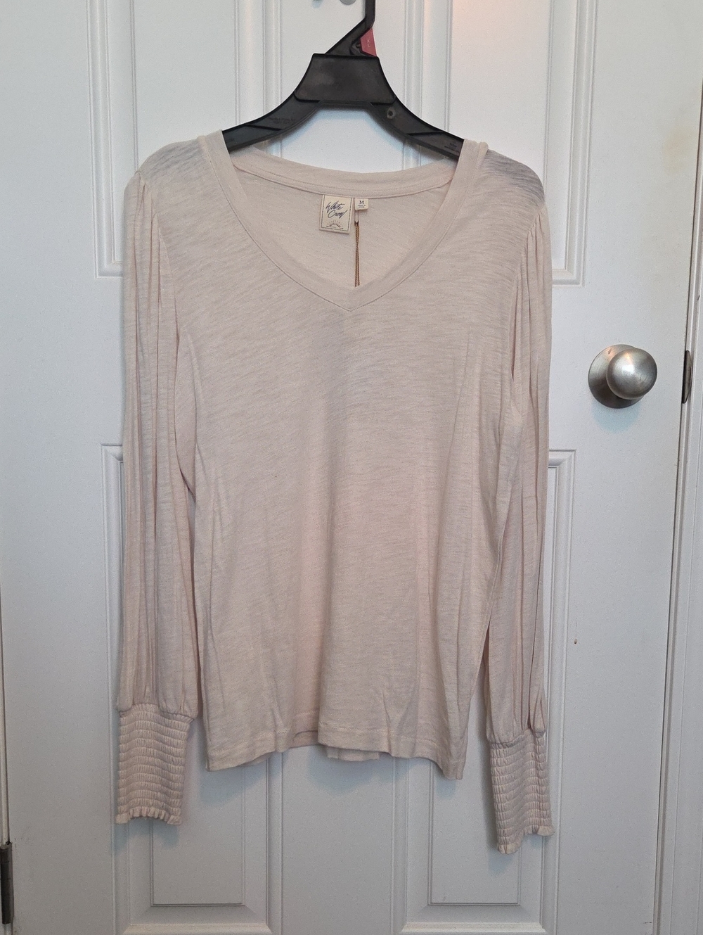 Cream V-Neck Long Sleeve Top